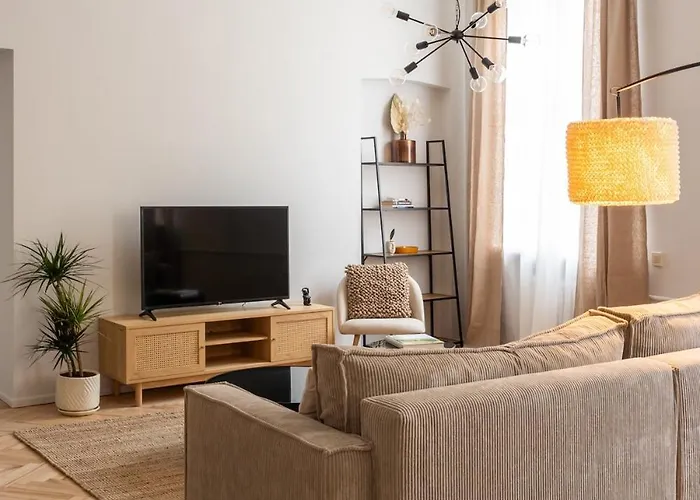 Sauna - 3 Separate Brs - Foosball - Old Town - By Innorental Apartman *