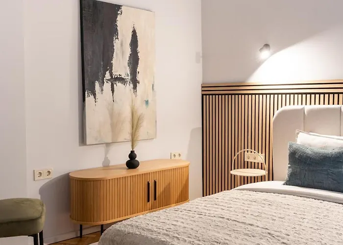 Sauna - 3 Separate Brs - Foosball - Old Town - By Innorental Apartman Riga