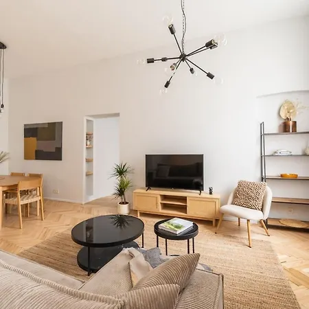 Appartement Sauna - 3 Separate Brs - Foosball - Old Town - By Innorental