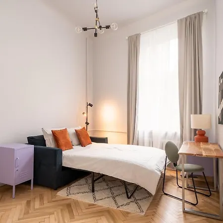 Sauna - 3 Separate Brs - Foosball - Old Town - By Innorental