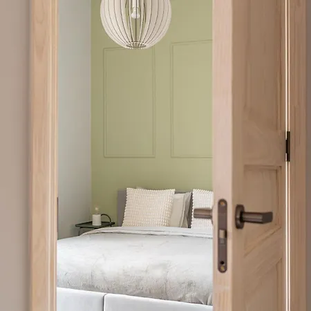 Sauna - 3 Separate Brs - Foosball - Old Town - By Innorental Апартаменти