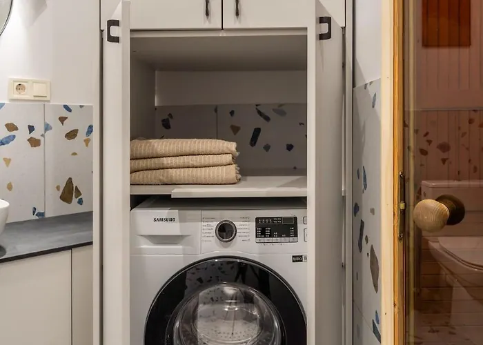 Sauna - 3 Separate Brs - Foosball - Old Town - By Innorental Apartment