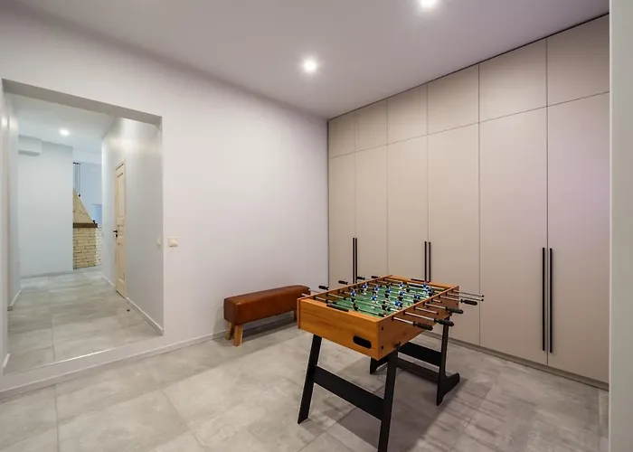 Sauna - 3 Separate Brs - Foosball - Old Town - By Innorental Riga